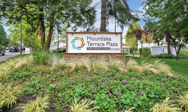 Mountlake Terrace Plaza