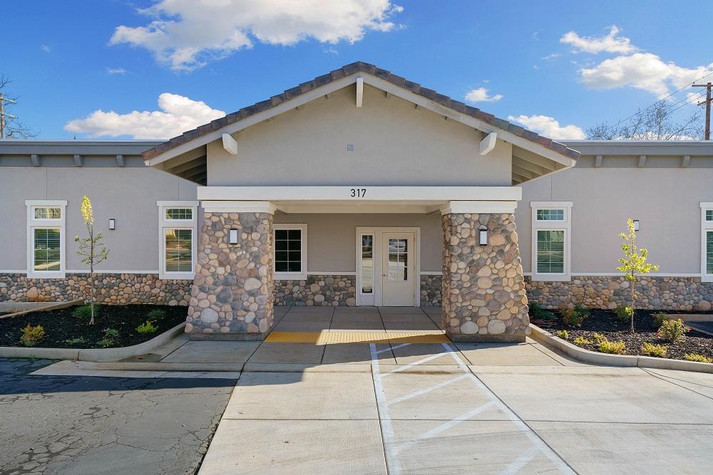 Splendor Oaks Senior Living