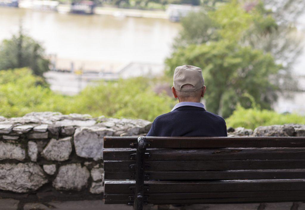 Organizations That Can Help Seniors Combat Loneliness