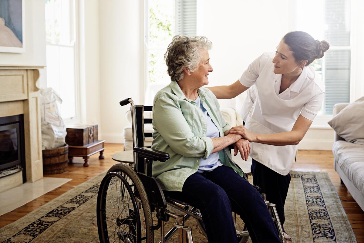 A Step-by-Step Guide to Hiring an In-Home Caregiver